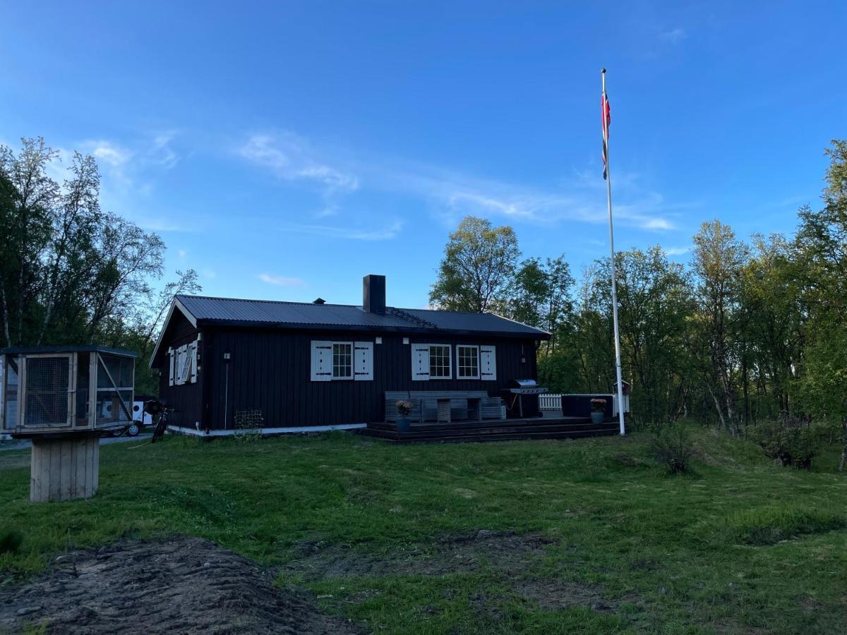 Stor Hytte I Olderfjord Villa Russenes Esterno foto